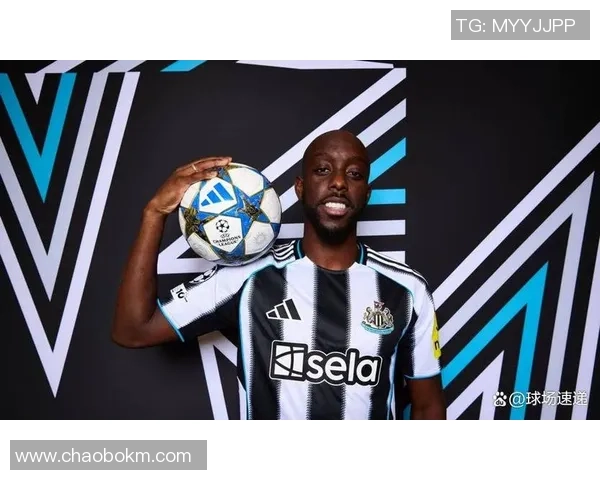 足球明星更衣室幕后揭秘球员们的真实生活瞬间大公开